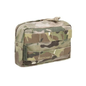 Warrior Small Horizontal MOLLE Pouch i MultiCam set skråt forfra